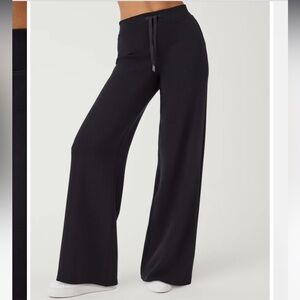 SPANX AirEssentials Wide Leg Pant in Medium Tall